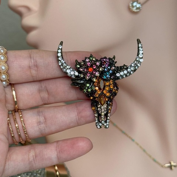 Colorful Rhinestone Bull Skull Brooch. - Picture 3 of 8